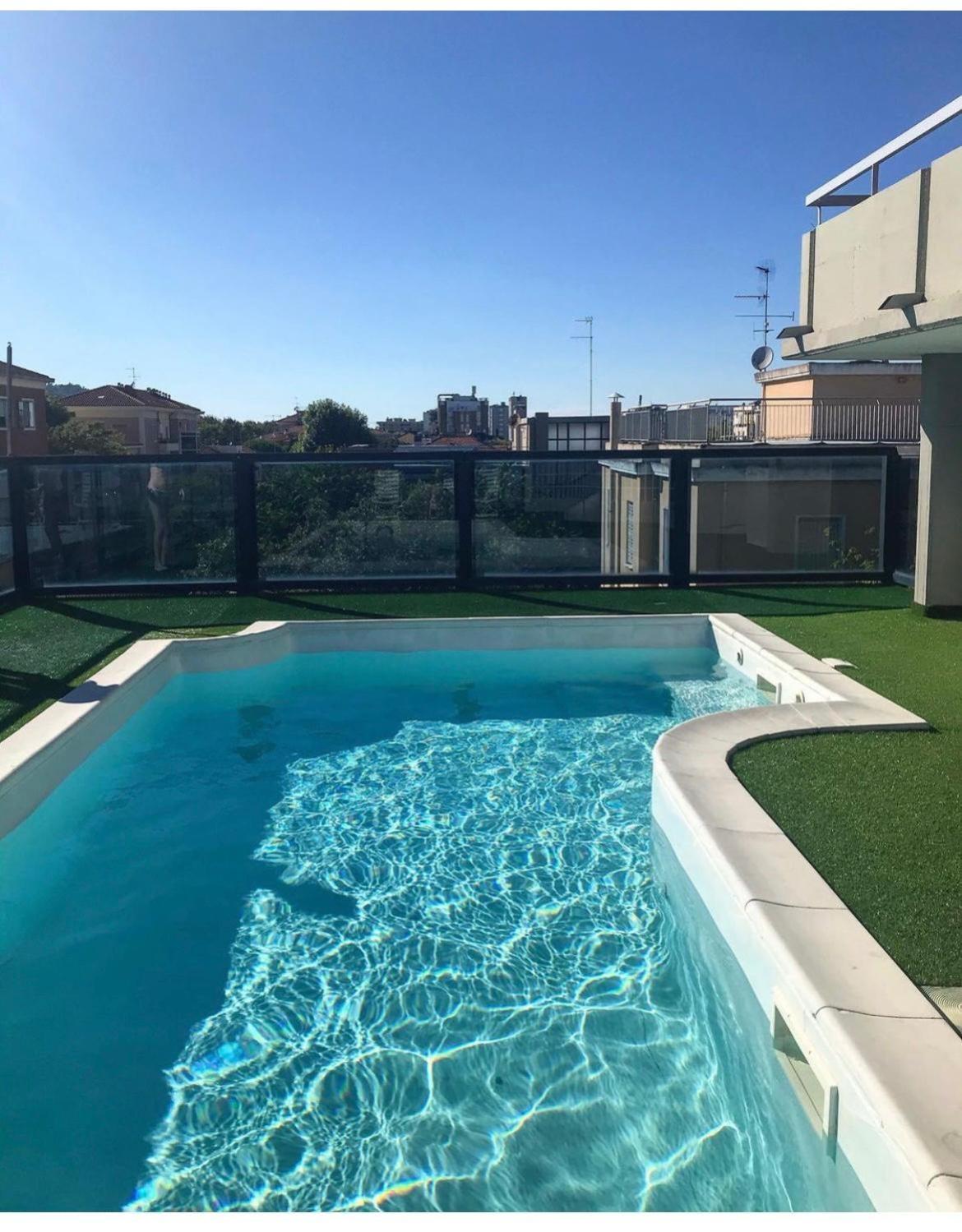 Hotel Caesar Pesaro Luaran gambar