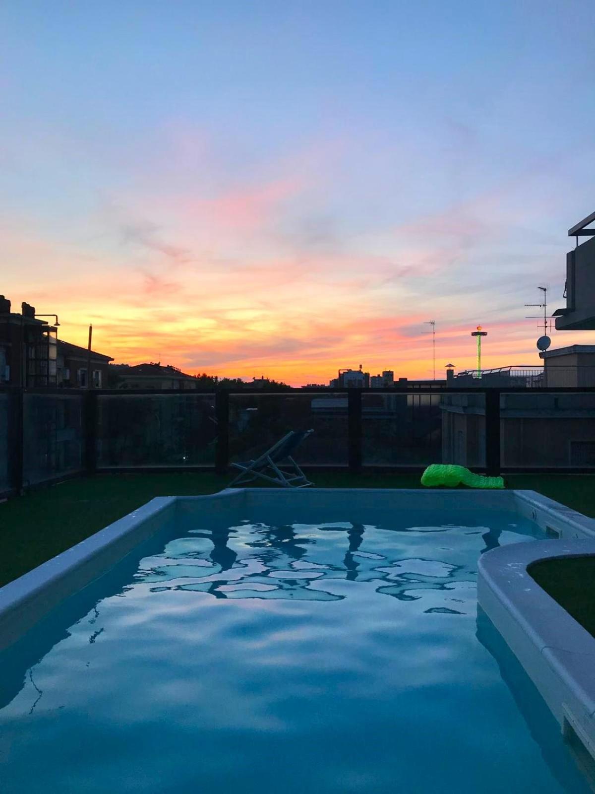 Hotel Caesar Pesaro Luaran gambar